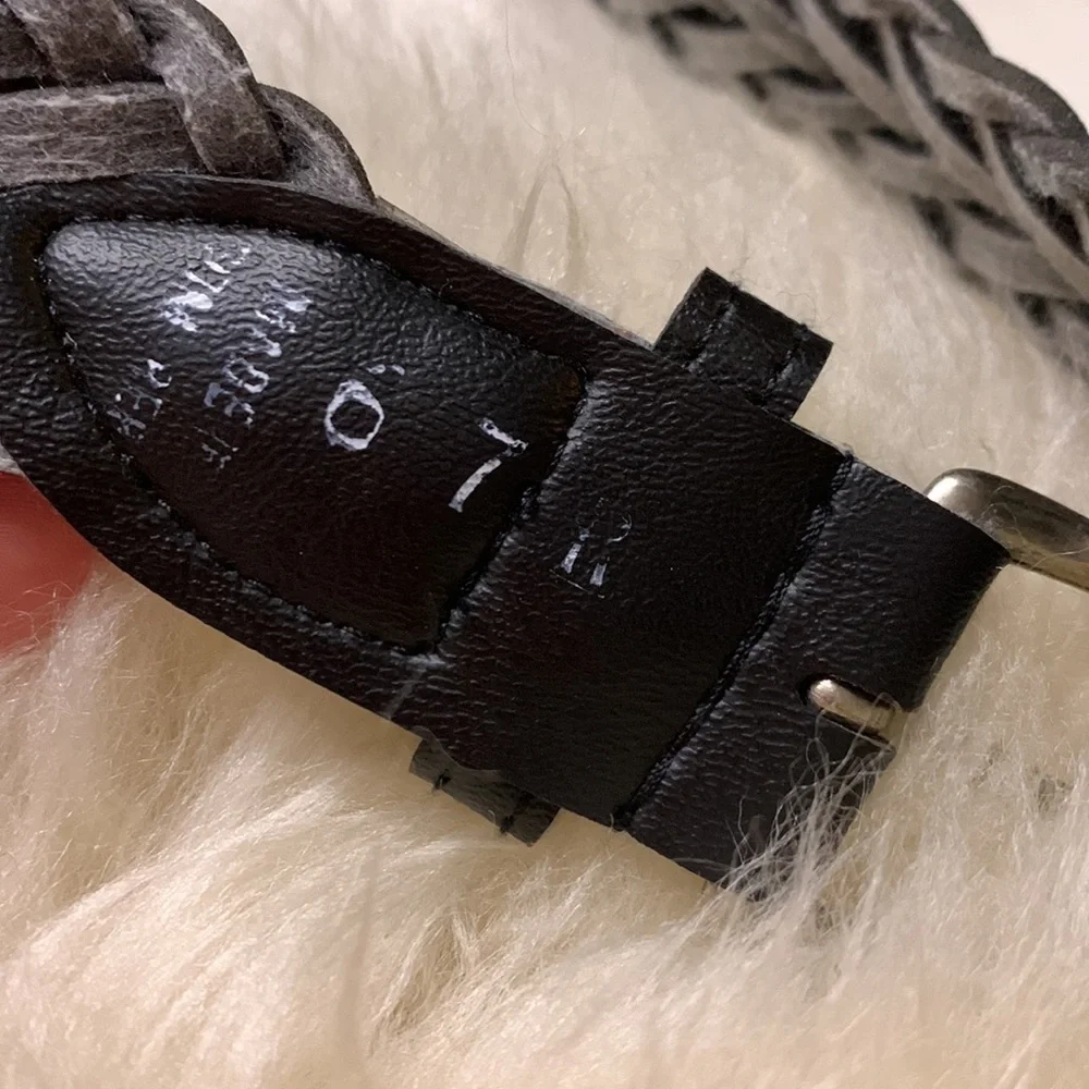 Kids faux leather black weave belt silver buckle